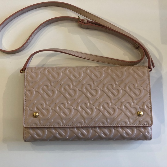 NEW!  Burberry Monogram Leather Wallet - Picture 1 of 6